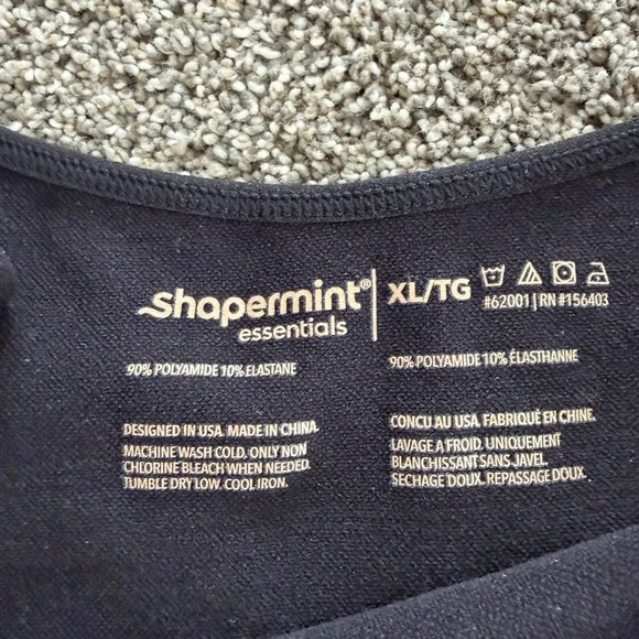 Set of 2 Shapermint Essentials All Day Camis - Navy and Black Compression Tanks - Picture 5 of 7